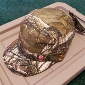 Carhartt Realtree Camo military hat.